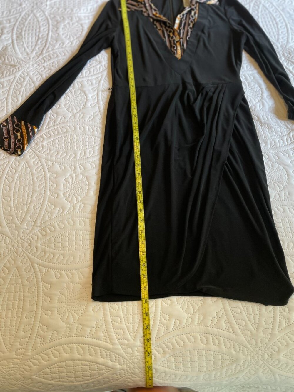 Cache elegant black and print dress - Picture 6 of 12